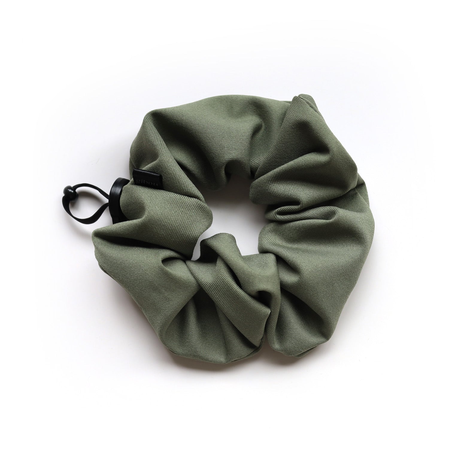 Sport scrunchie with strong hold