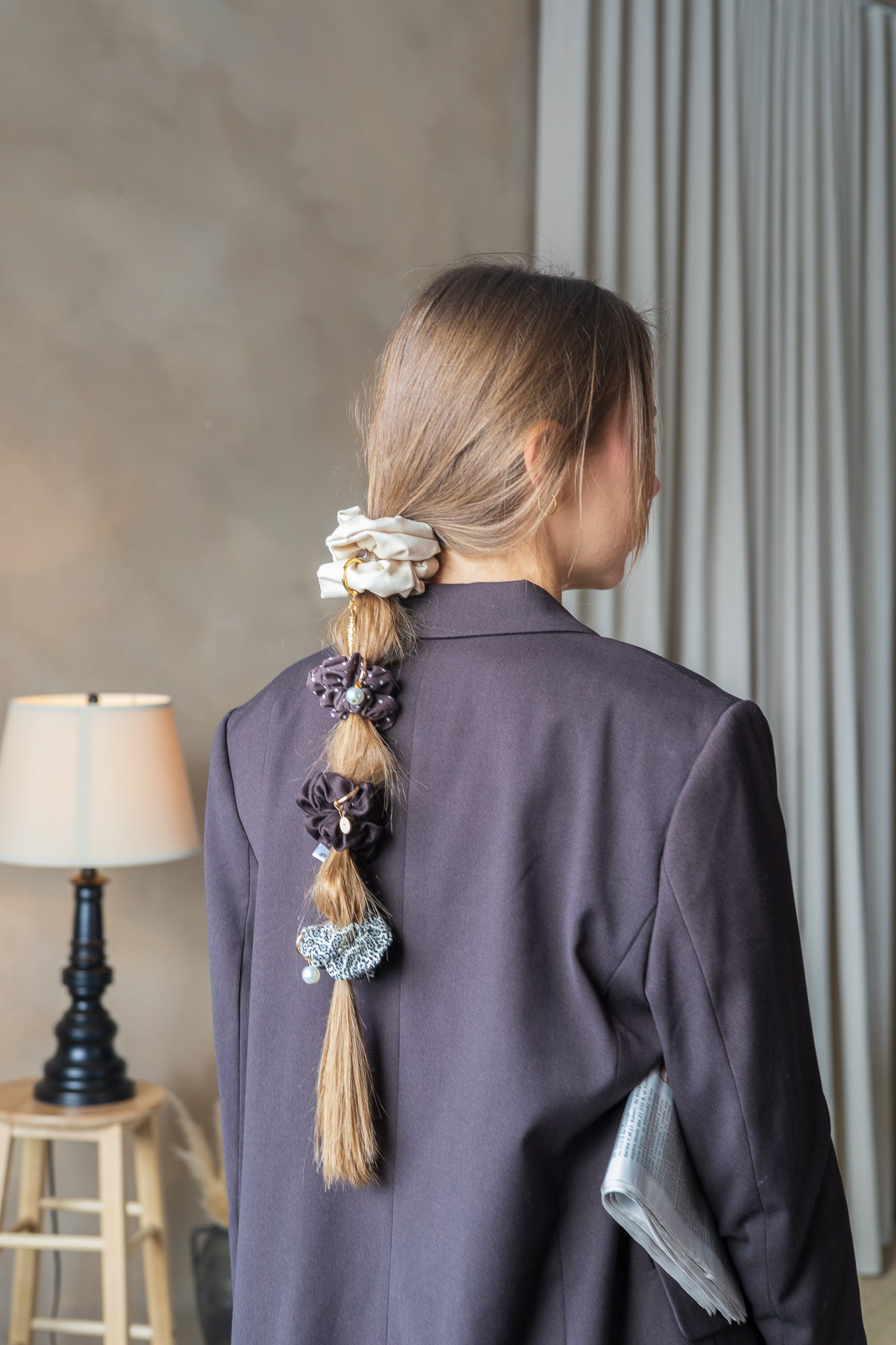 Mini scrunchie with charm