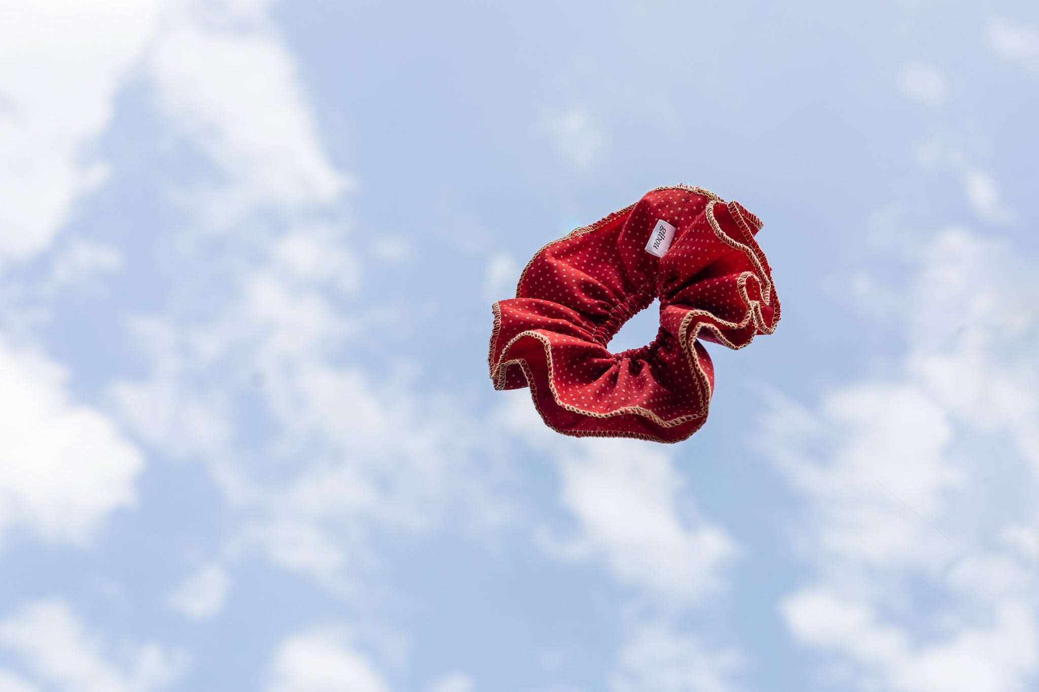 Double scrunchie with contrasting stitching