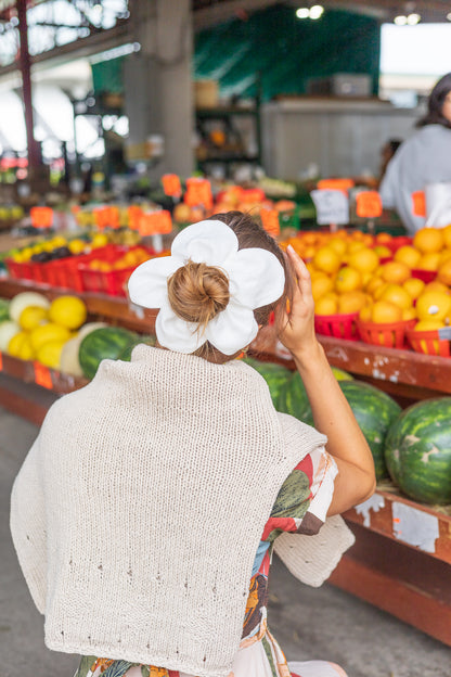 Flower-shaped scrunchie