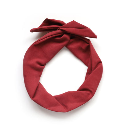 Bandeau à torsader avec tige de métal intégrée