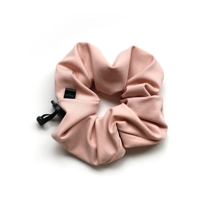 Sport scrunchie with strong hold
