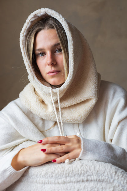 Col capuche molletonné réversible
