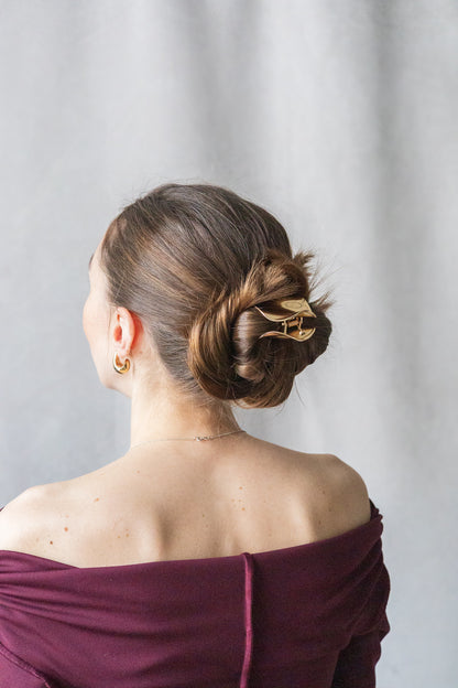 Ludi metallic hair clip