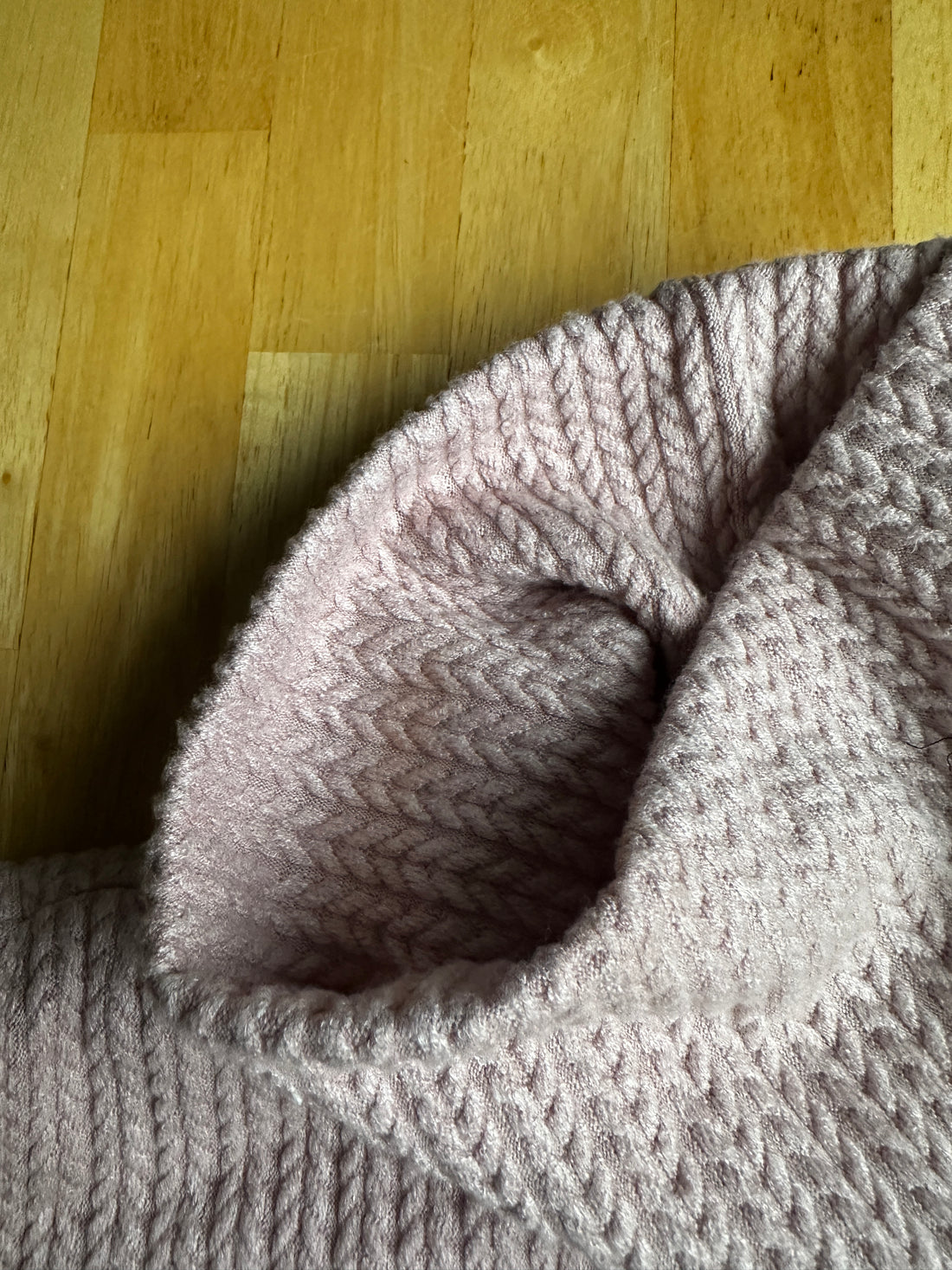 Imparfait - Col roulé écossais rose