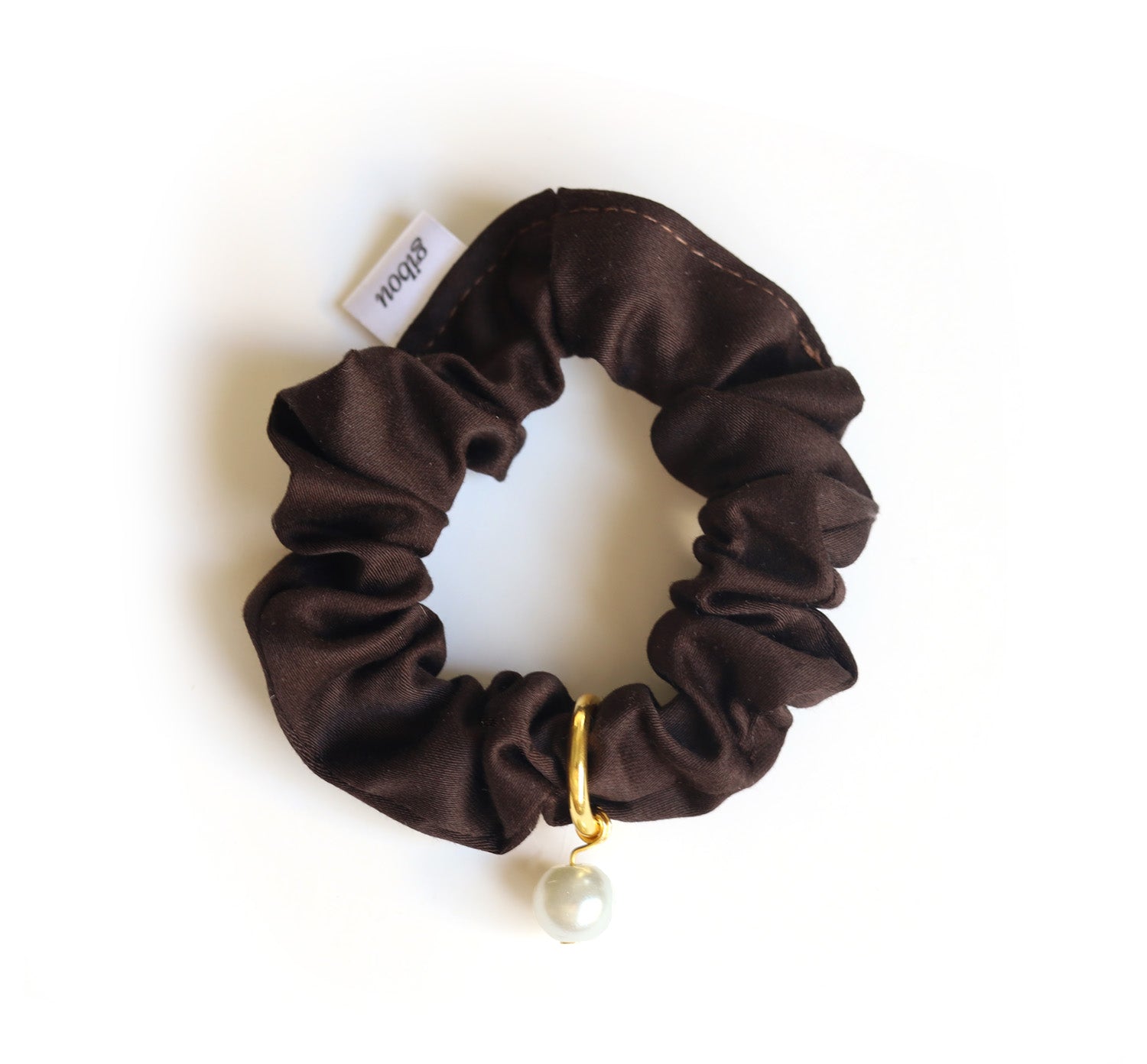 Mini scrunchie with charm