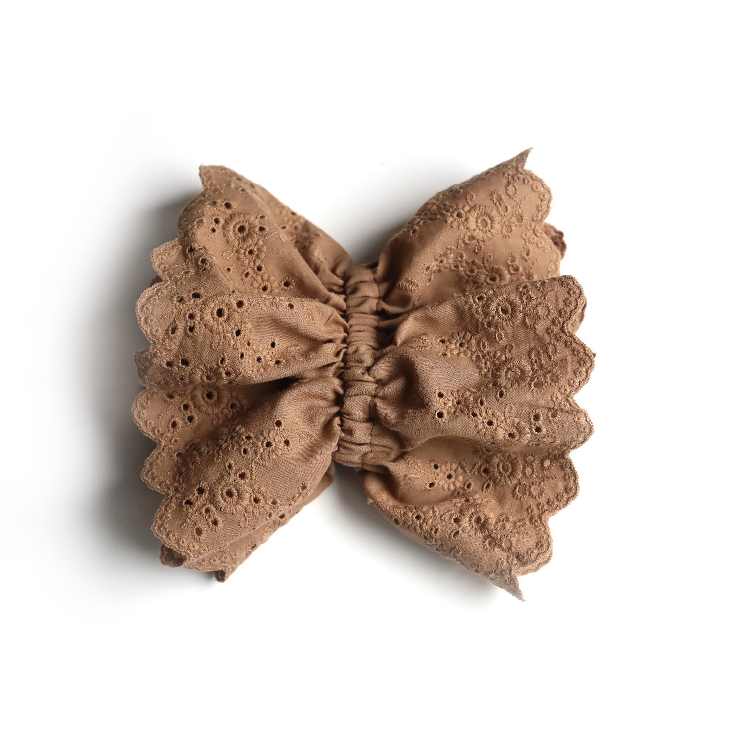Chouchou broderie anglaise