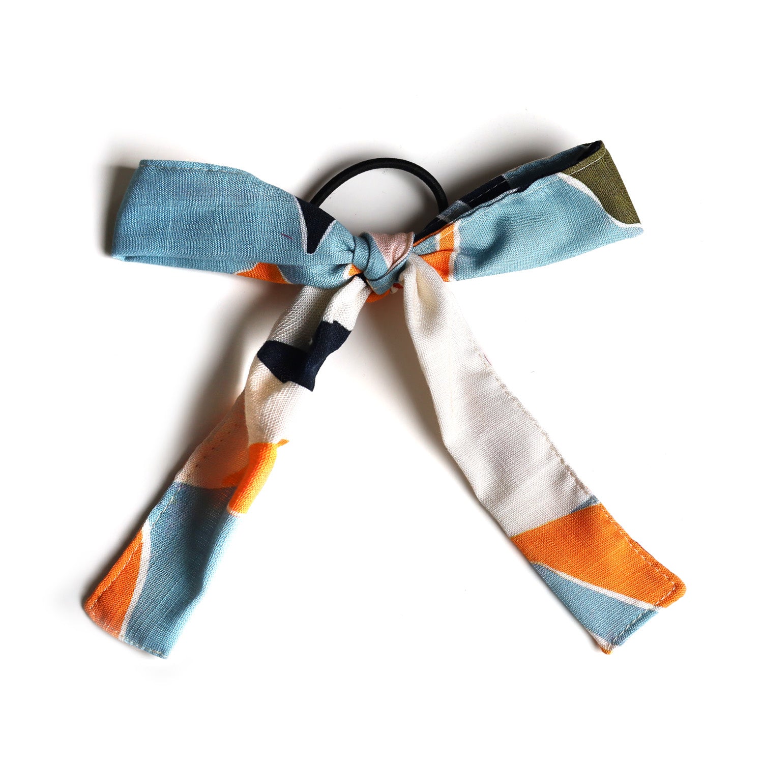Loop on elastic with trim