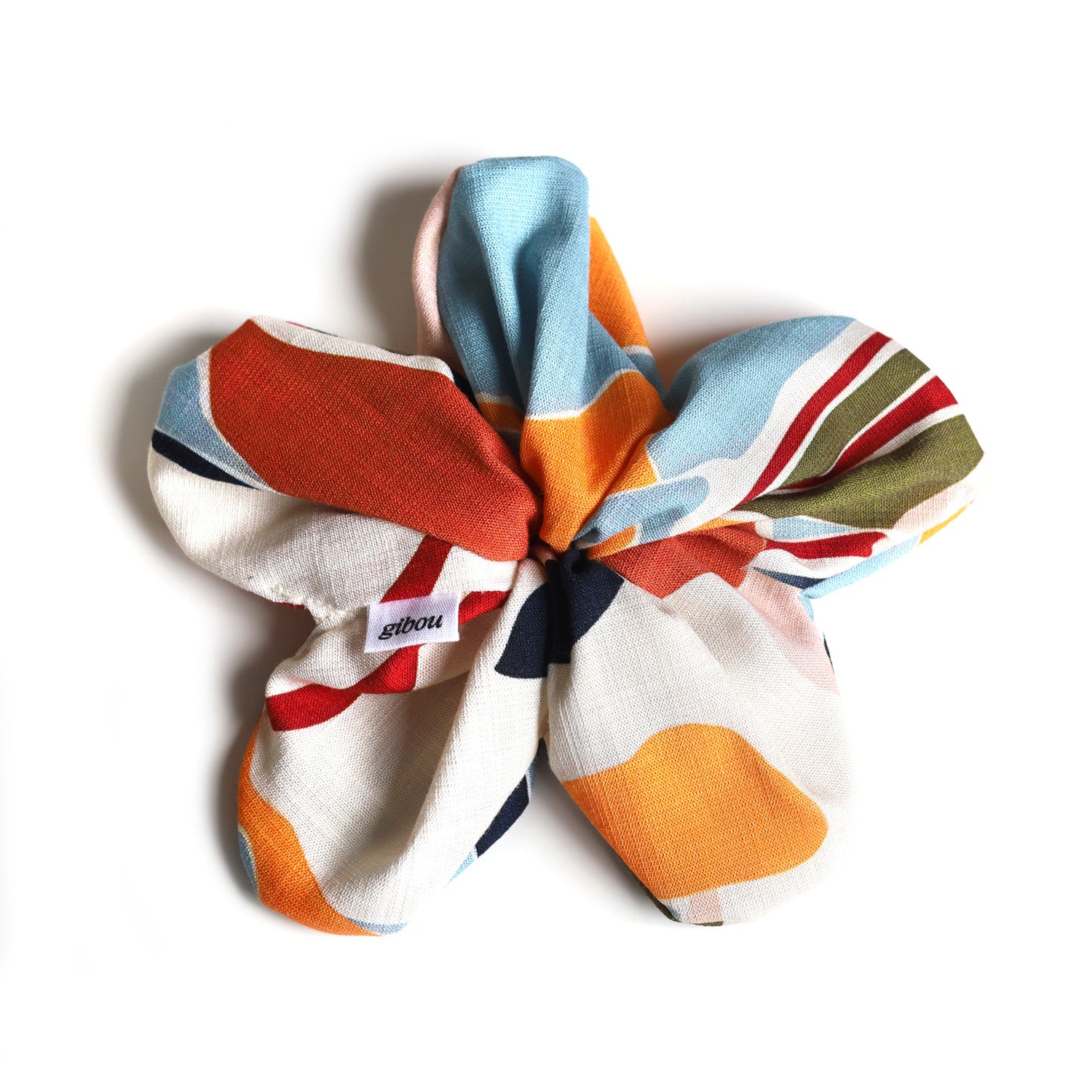 Flower-shaped scrunchie