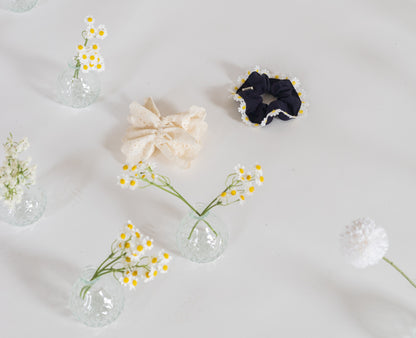 Chouchou broderie anglaise
