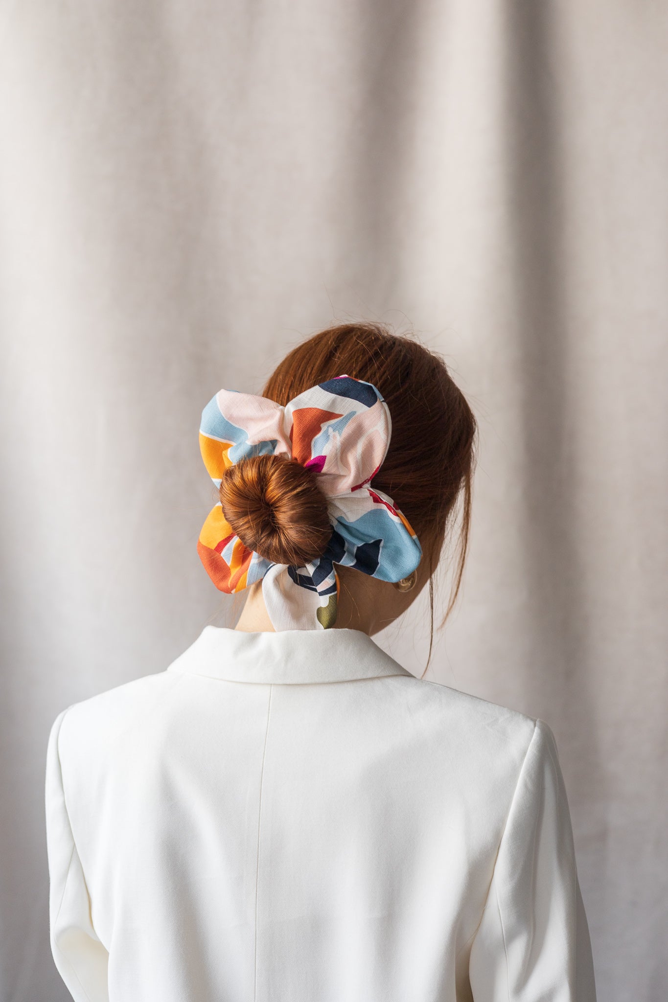 Flower-shaped scrunchie