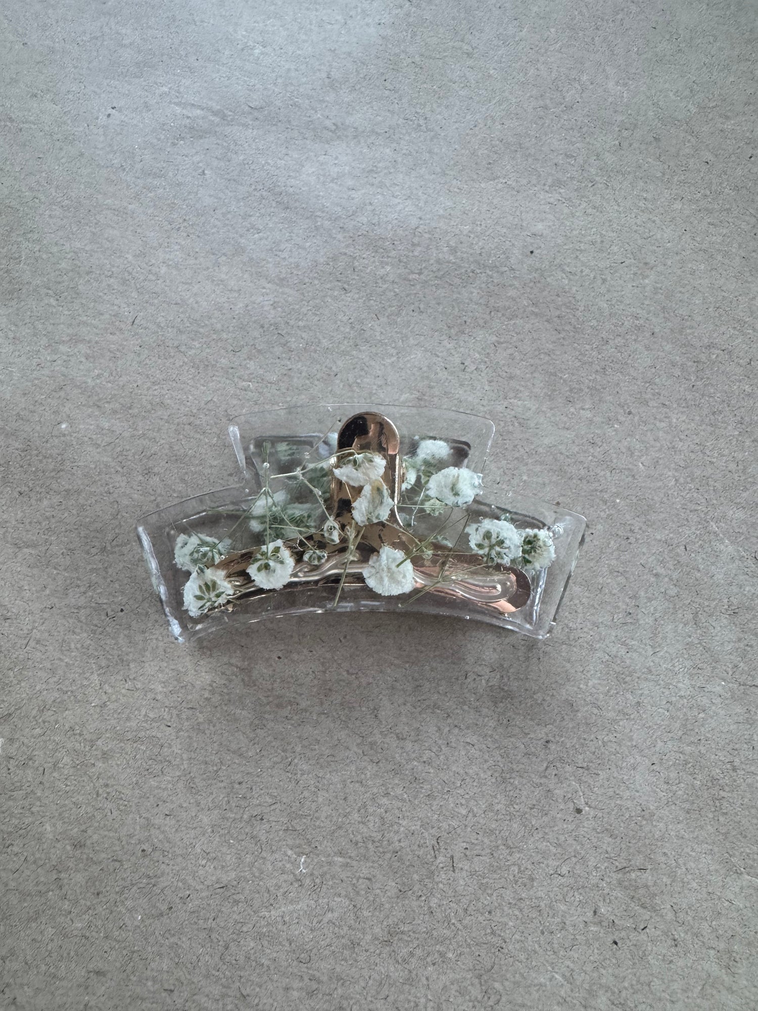 Imparfait - Pince en résine avec fleurs séchées