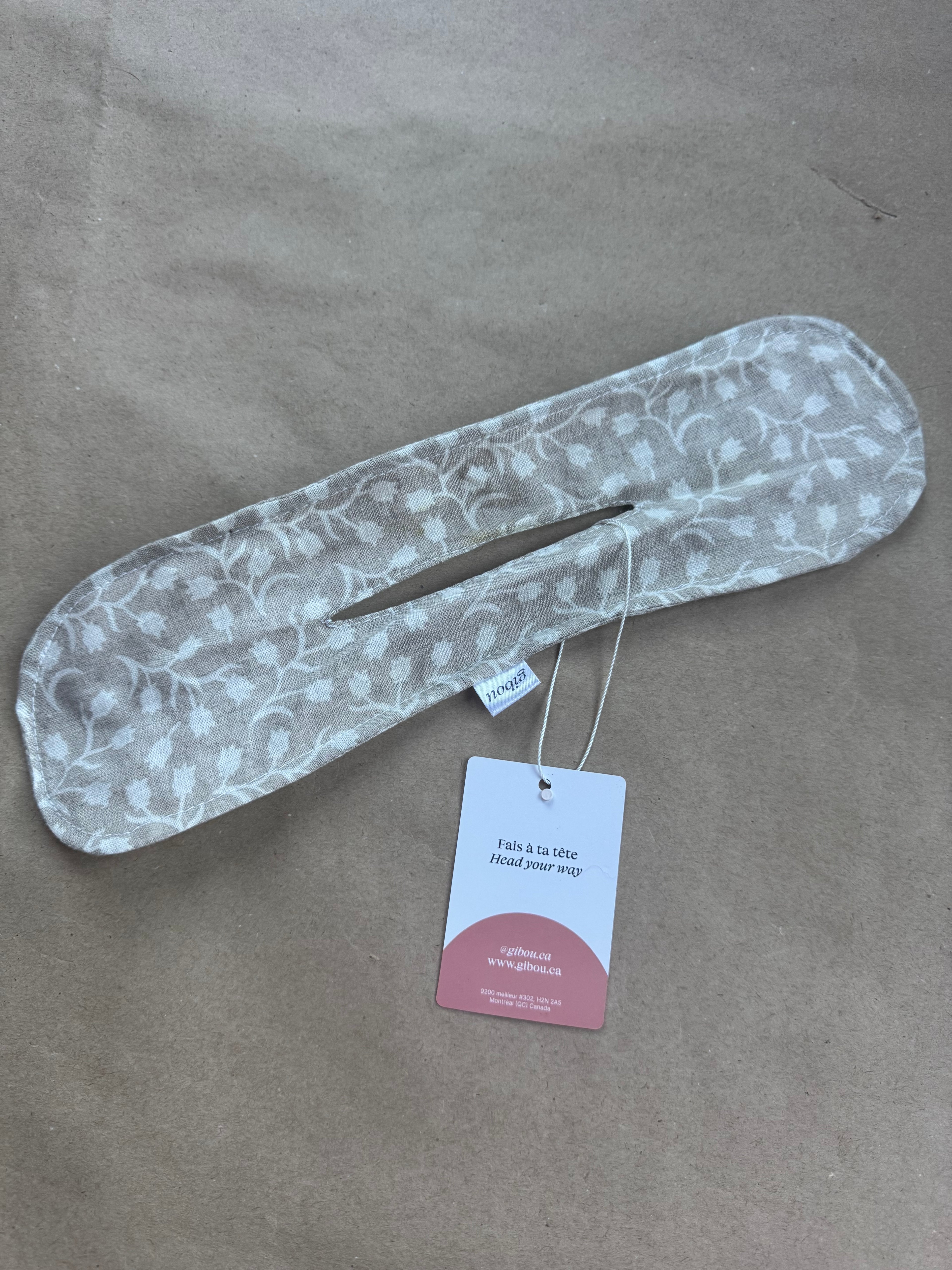 Imparfait - Chignon floral beige