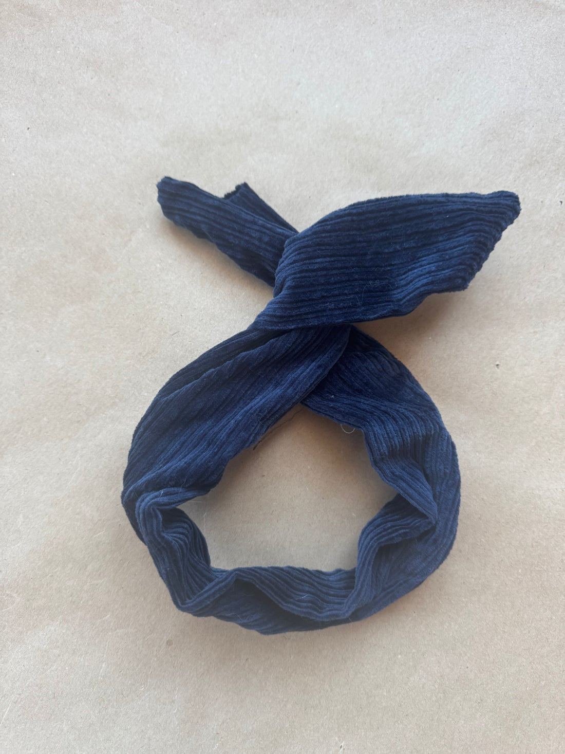 Échantillon - Torsadé bleu tissu deadstock