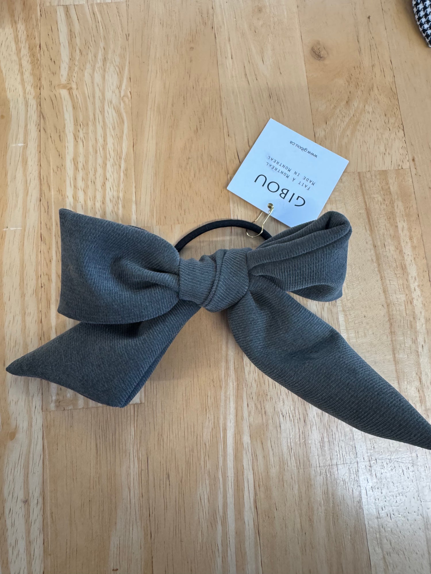 Échantillon - Boucle sur élastique