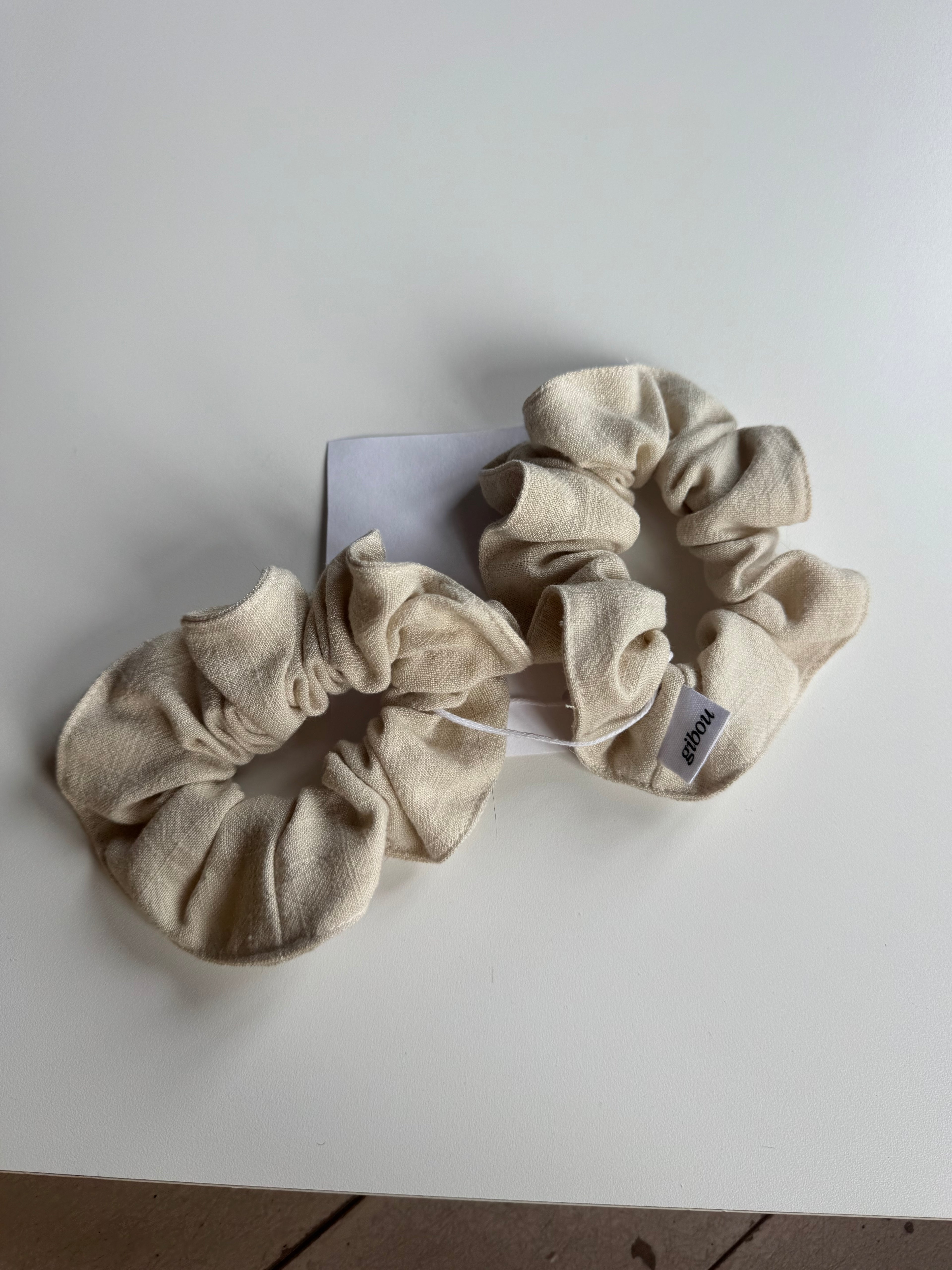 Sample - Mystery scrunchie