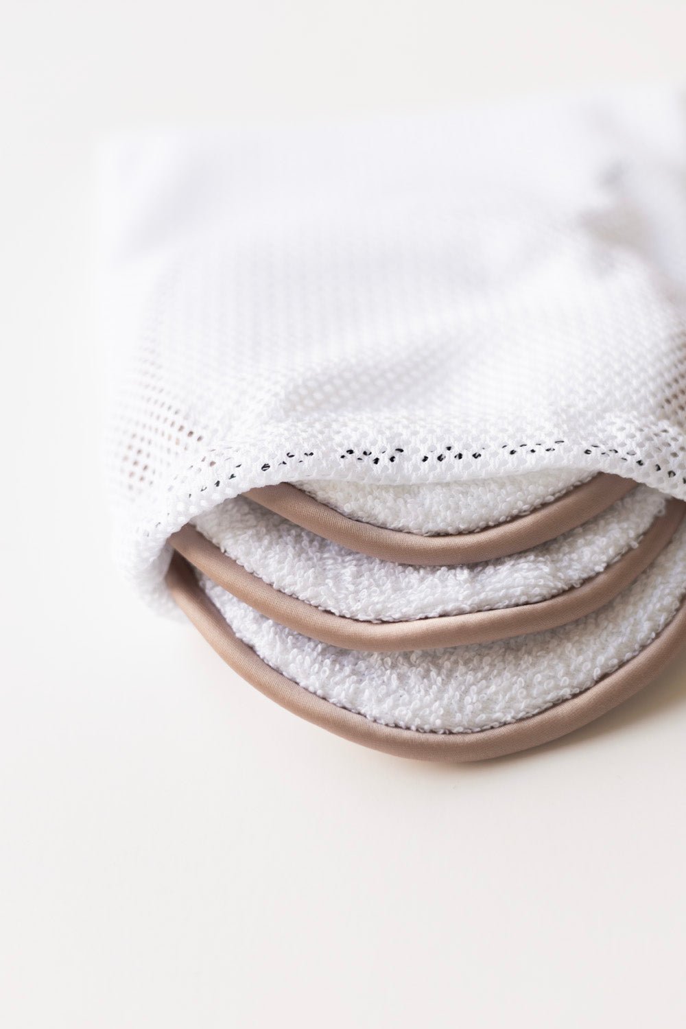 Lingettes démaquillantes réutilisables (ensemble de 3) - gibou.ca