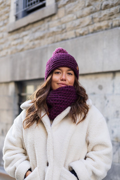 Tuque classique tricotée à la main - gibou.ca